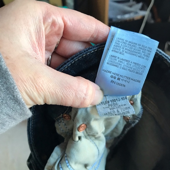 MOTHER The Looker Jaded and Torn Distressed Jeans - Picture 5 of 11